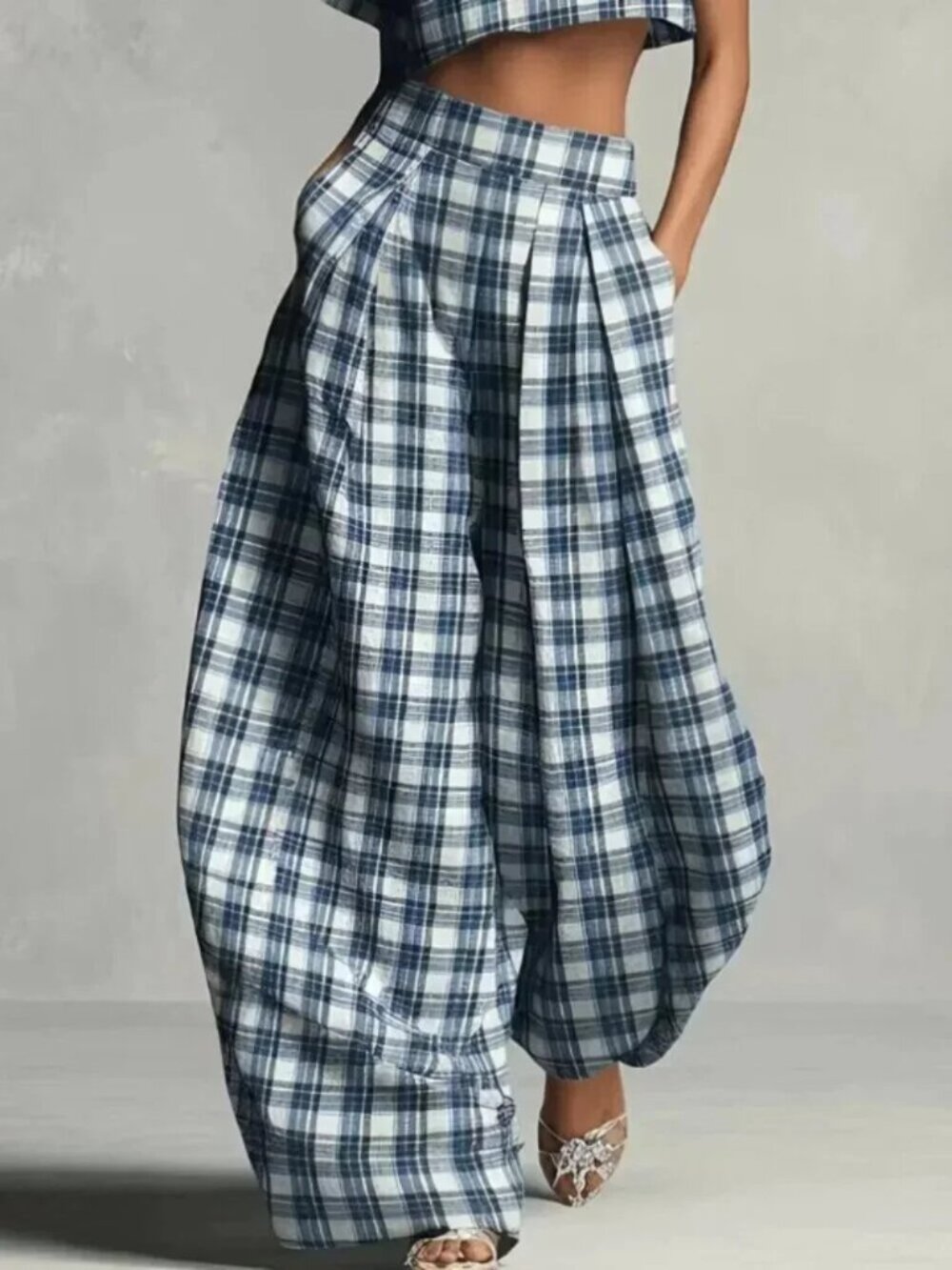 Blue & White Plaid Short Top + Wide Leg Pants Set - Picture 2 of 6